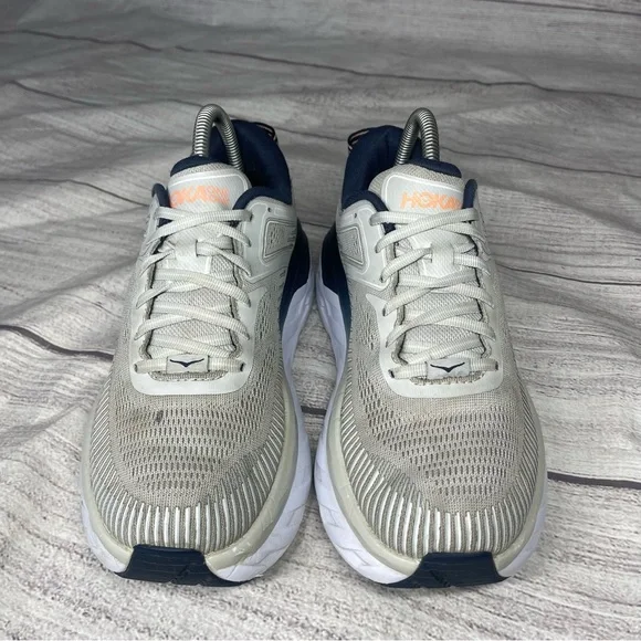 Hoka One One Women's 8 D (Wide) Bondi 7 Gray Running Shoes - Picture 2 of 7